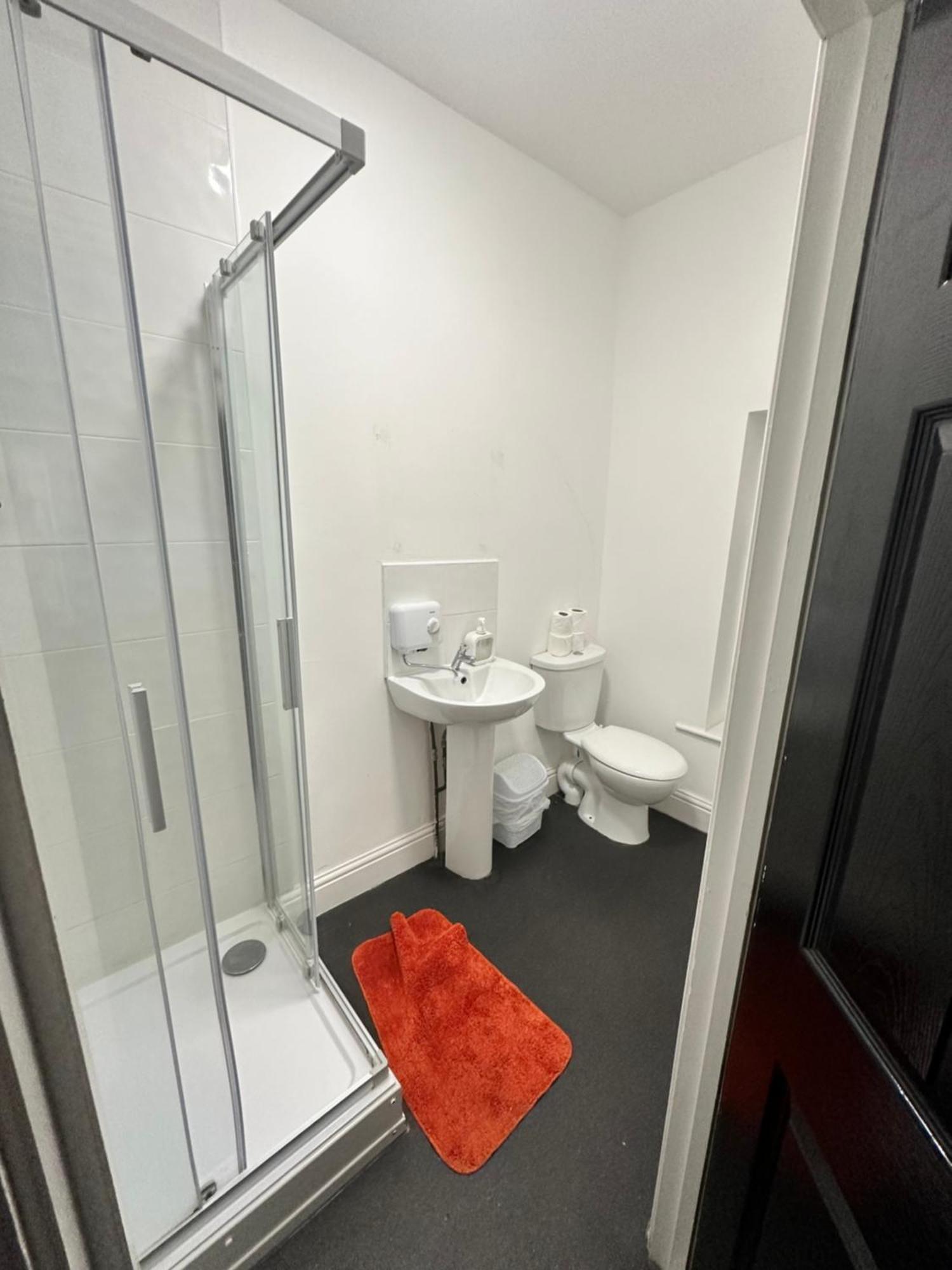 The Marlborough House Hotell Liverpool Exteriör bild